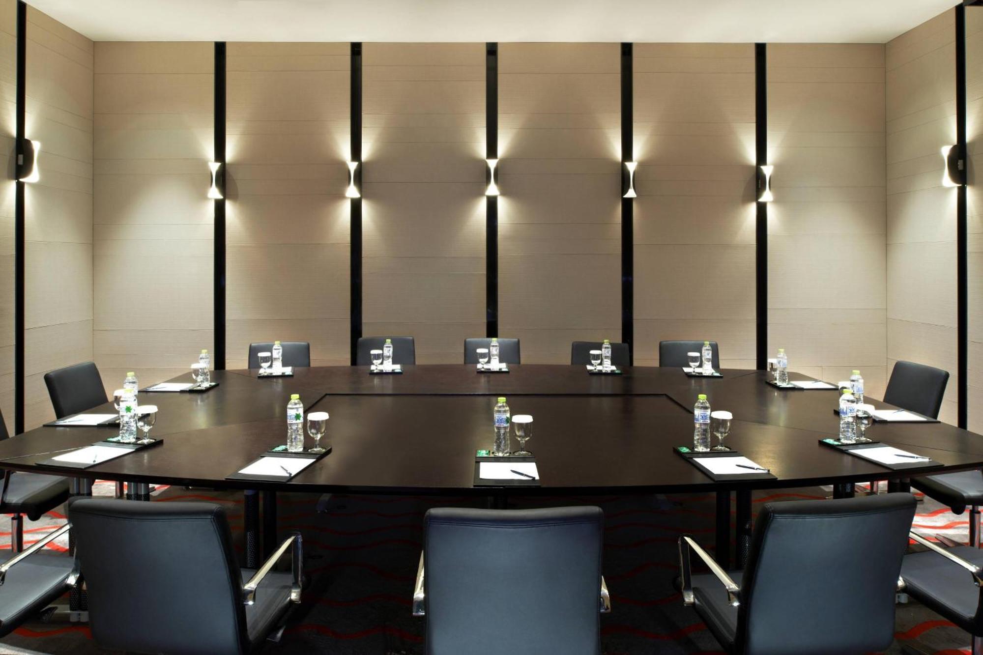 Four Points By Sheraton Qingdao, West Coast Extérieur photo