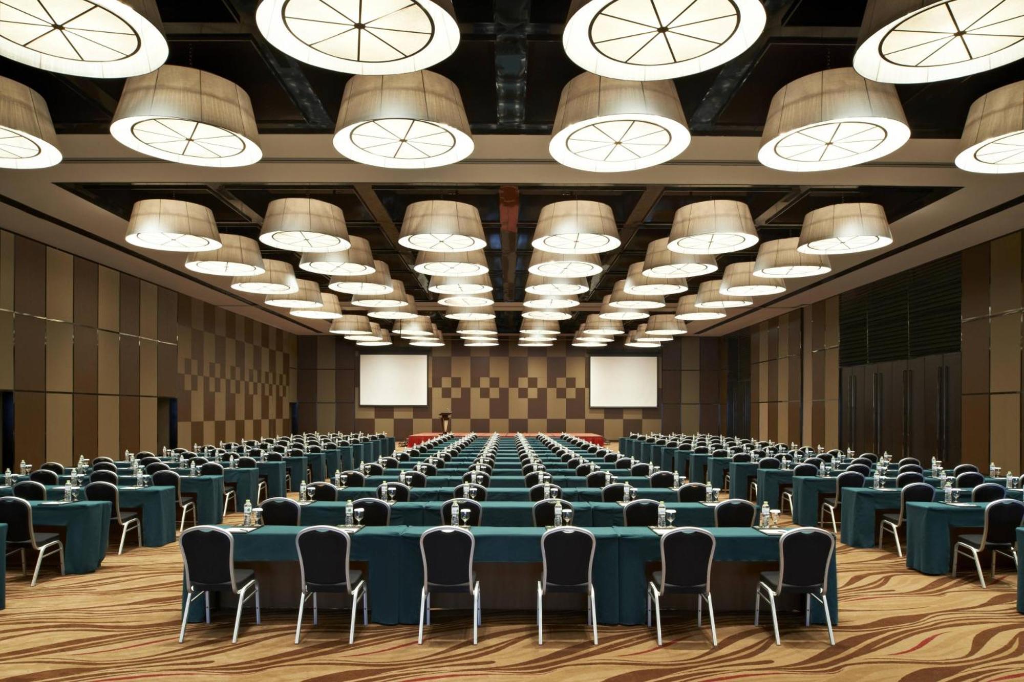 Four Points By Sheraton Qingdao, West Coast Extérieur photo