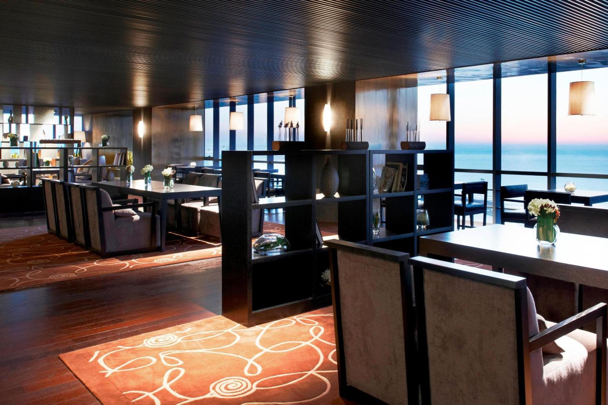 Four Points By Sheraton Qingdao, West Coast Extérieur photo