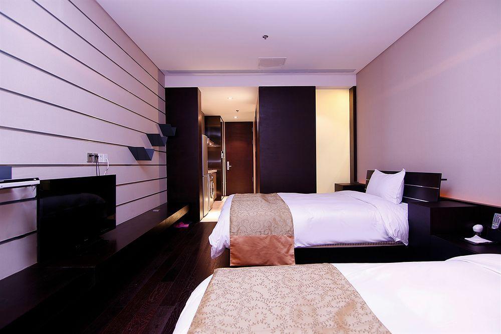 Four Points By Sheraton Qingdao, West Coast Extérieur photo