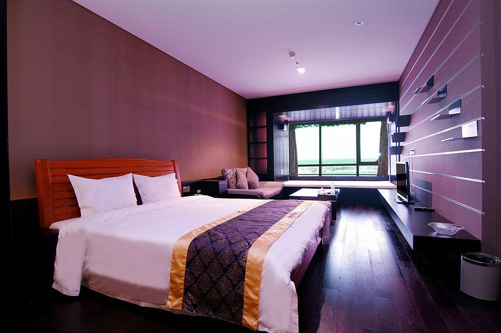 Four Points By Sheraton Qingdao, West Coast Extérieur photo